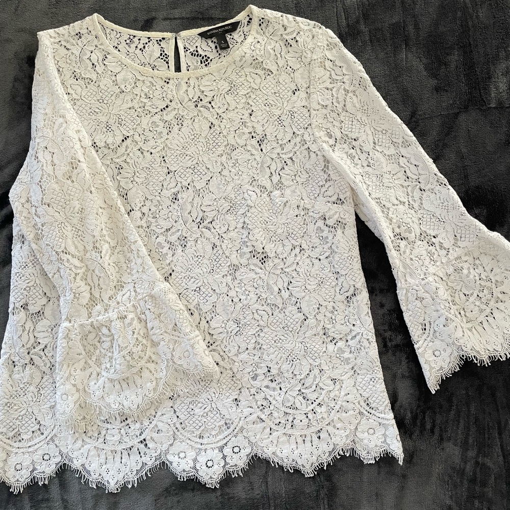Banana Republic, white lace blouse, size small.